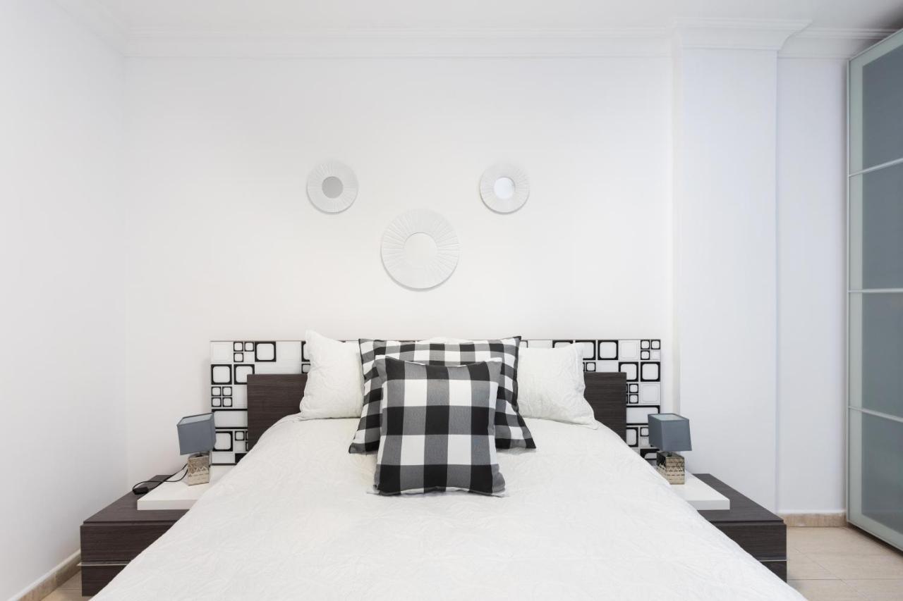 Home2Book Fantastic 160M2 Terrace Flat & Bbq Radazul 외부 사진